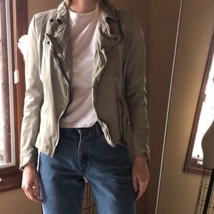 Muubaa US size 4 light grey leather jacket
